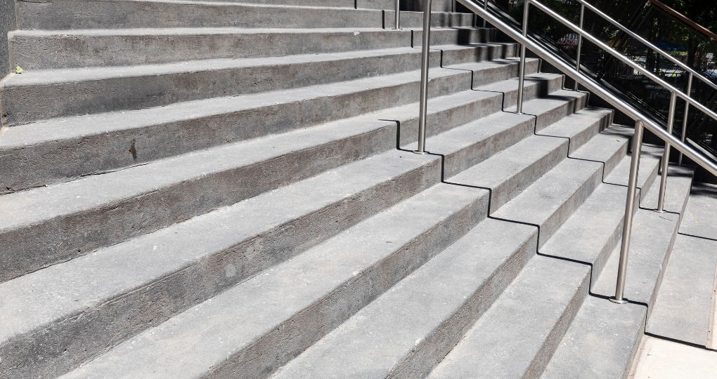 béton pour un escalier extérieur