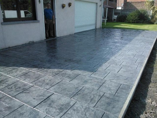 terrasse avec beton imitation carrelage